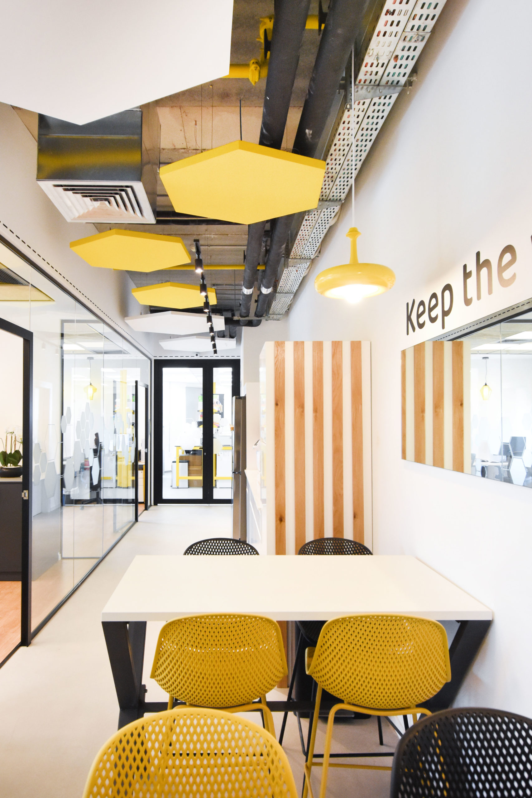 bee-io | Office Images